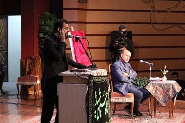عکس|  شب شعر اربعین با عنوان «حدیث اشک» در کرج برگزار شد