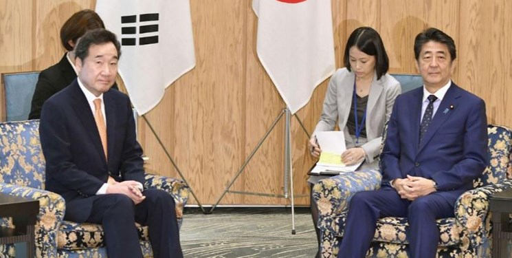 در میانه تنش‌ها بین سئول و توکیو، مقام‌های ارشد دو کشور با هم دیدار کردند