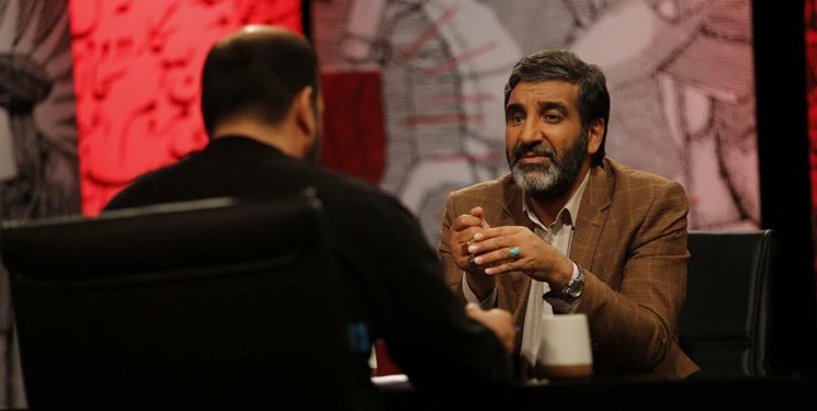 حسین یکتا: هیأت با آتش به اختیاری به‌دنبال رفع نیازهای مردم باشد