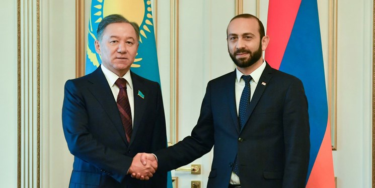 دیدار روسای مجلس قزاقستان  و ارمنستان در «ایروان»