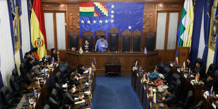 سنای بولیوی پیروزی مورالس در انتخابات را باطل کرد