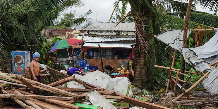 وقوع طوفان «فان‌فون» در آستانه کریسمس فیلیپینی‌ها را آواره کرد