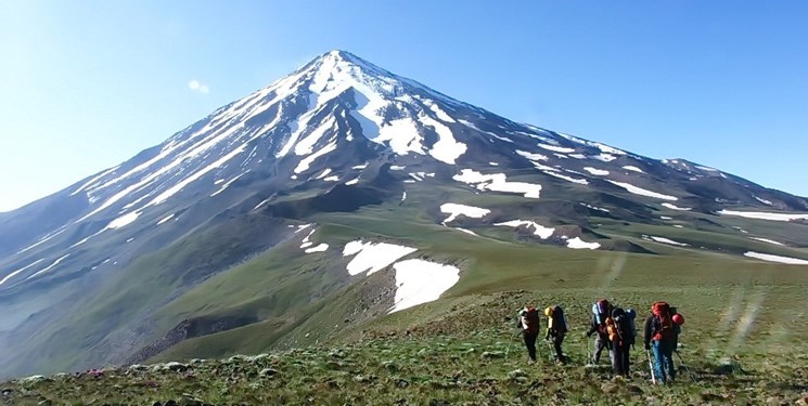 کوهنوردان تا اطلاع ثانوی از صعود به ارتفاعات لرستان خودداری کنند