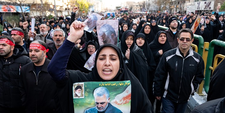 الاهرام: خیل عظیم ایرانی‌ها امروز خون‌خواهی قهرمان ملی خود را وعده داد