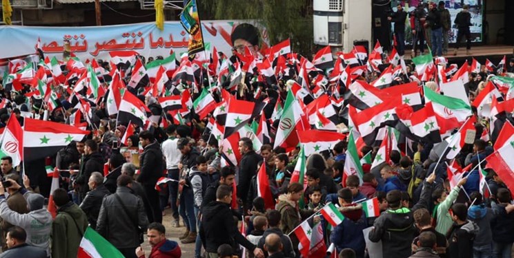 تجمع مردم سوریه در محکوم کردن اقدام تروریستی آمریکا +عکس