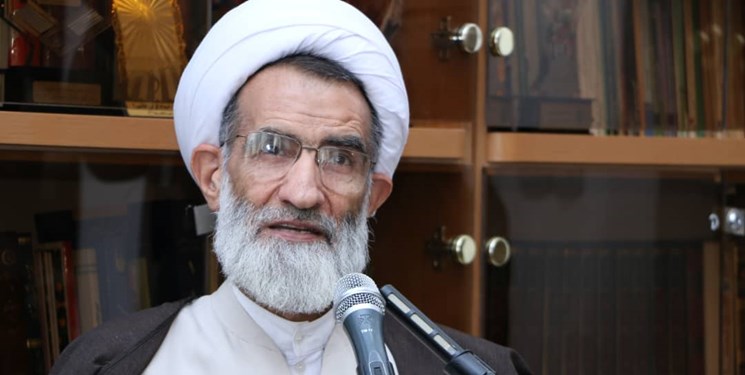 مسیر انقلاب مجلس انقلابی میخواهد/لزوم پرهیز از انتخابهای قومیتی