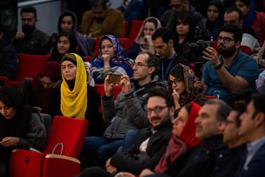 نشست فیلم «آتابای» در جشنواره فیلم فجر