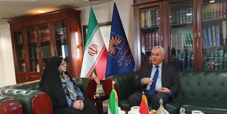 تأکید مقامات تاجیکستان و ایران بر توسعه روابط علمی و فرهنگی
