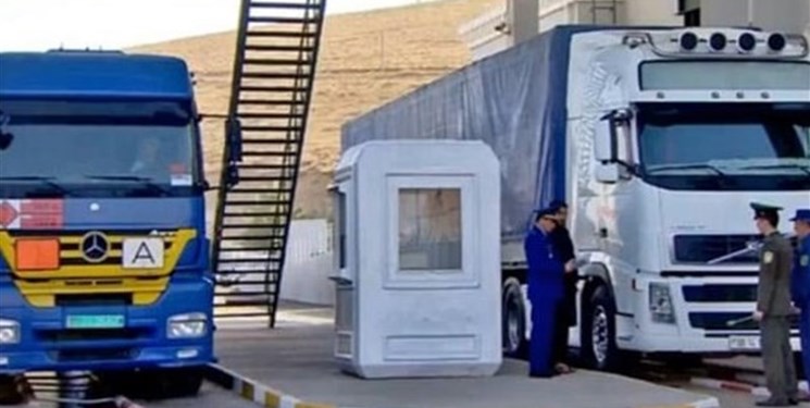 خودداری ترکمنستان از پذیرش کامیون‌های غیرترکمن