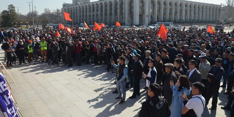 برگزاری هر گونه تجمع در قرقیزستان ممنوع شد
