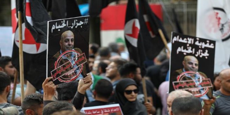 لبنانی‌ها در اعتراض به آزادی مزدور رژیم صهیونیستی به خیابان‌ها ریختند