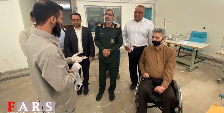 افتتاح کارگاه جهادی تولید ماسک با حضور فرمانده سپاه هرمزگان+عکس