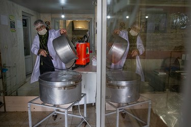 ضدعفونی ظروف بیمارستانی برای تحویل سوپ بیماران و پرسنل درمان بیمارستان ها