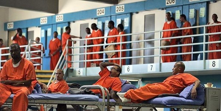 افزایش تعداد مبتلایان به کرونا در زندان‌های کالیفرنیا