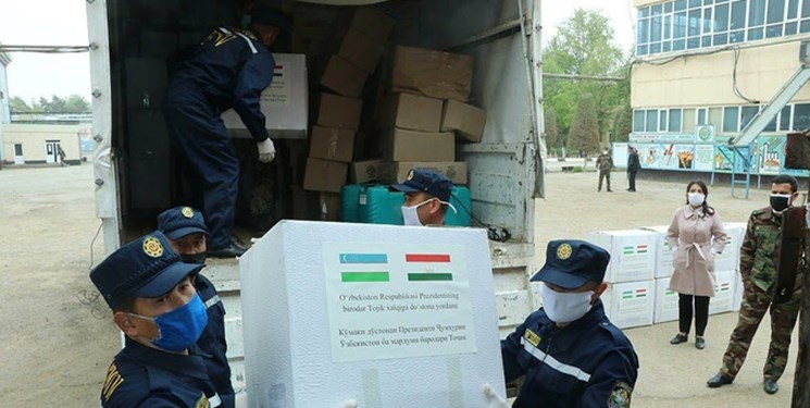 ارسال کمک‌های بشردوستانه‌ ازبکستان به تاجیکستان