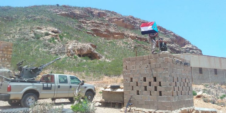 یک تیپ از نیروهای «منصور هادی» به شبه نظامیان جنوب پیوستند