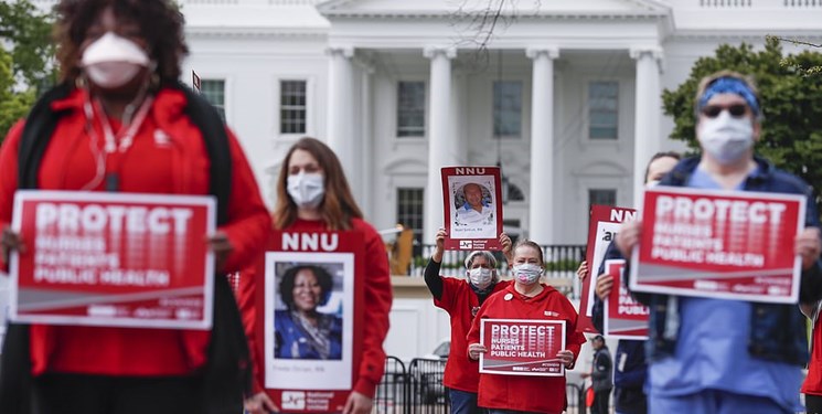 تصاویر| پرستاران آمریکایی در اعتراض به ناتوانی ترامپ در مبارزه با کرونا تجمع کردند