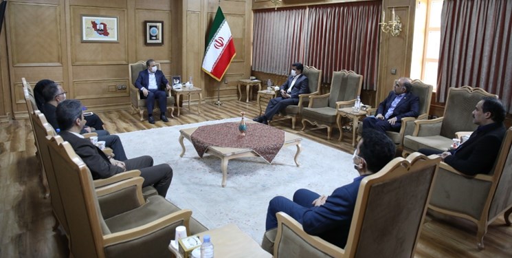 معاون حقوقی رئیس دیوان محاسبات کشور با استاندار خراسان رضوی دیدار و گفتوگو کرد