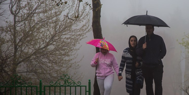 باد، باران و کاهش دما در راه تهران/ اهالی فیروزکوه منتظر برف و باران باشند