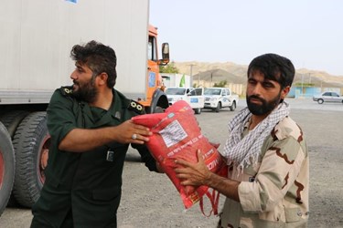 عکس| کمک‌های «مؤمنانه» سپاه به «بشاگرد» رسید