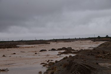 جاری شدن سیل در ابرکوه پس از 24 ساعت بارندگی