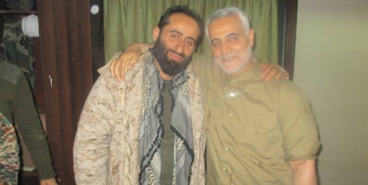 مکالمه عاشقانه مدافع حرم با همسرش در قلب دشمن/به مصطفی گفتم: با «حاج قاسم» عکس انداختی شهید می شوی