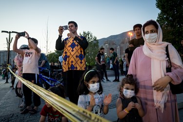 حضور مردم در آئين رونمايی از سامانه پدافندی سوم خرداد/درياچه شهدای خليج فارس