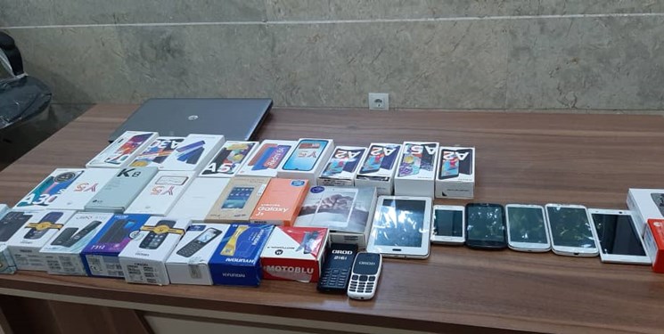 موبایل‌قاپ‌های اصفهان با 53 فقره سرقت دستگیر شدند