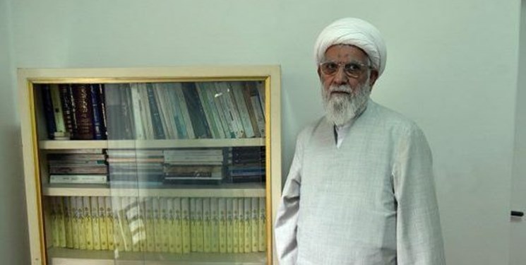 کتابخانه شخصی آیتالله رحمت وقف کتابخانه مرکزی امام خمینی(ره) مشهد شد