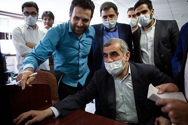 انتشار خبر بازدید علی نیکزاد نائب رئیس مجلس توسط وی در تحریریه خبرگزاری فارس