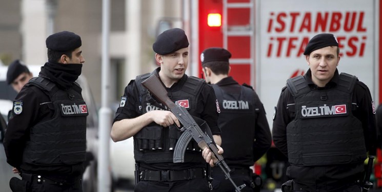 بازداشت 27 مظنون به ارتباط با داعش در استانبول
