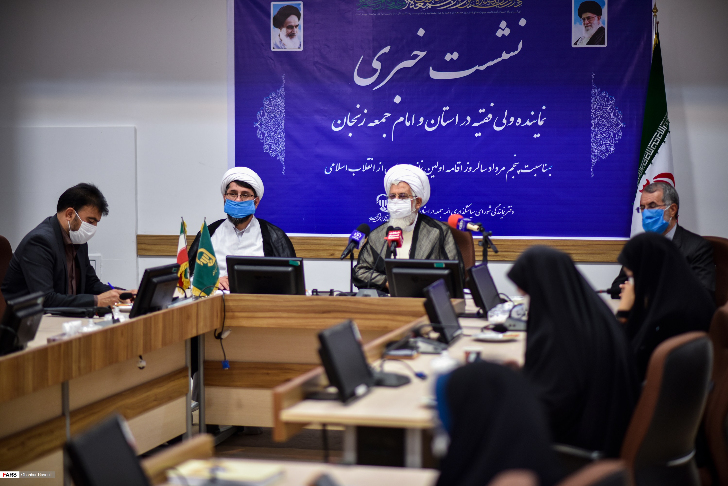 مصاحبه مطبوعاتی نماینده ولی فقیه در استان زنجان