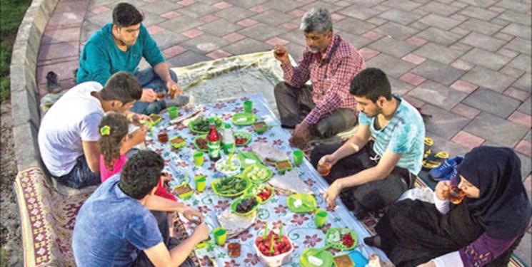 سبک زندگی| همیشه به گفت‌وگو/ سر سفره غذا از چه حرف بزنیم؟ | خبرگزاری فارس