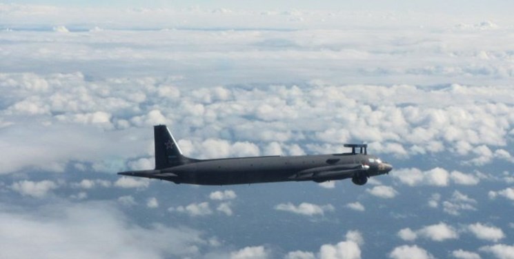 پرواز پشتیبانی هواپیمای «ایلوشین» و جنگنده های «سوخو-27 »روسیه بر فراز دریای سیاه