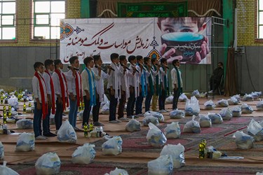 مرحله دوم کمک مومنانه مردم اصفهان 