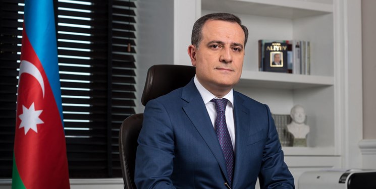 وزیر خارجه آذربایجان: خواستار رفع تنش با ارمنستان از طریق سیاسی هستیم