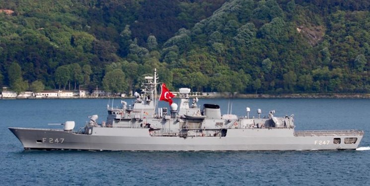 درگیری دو کشتی جنگی یونان و ترکیه در دریای مدیترانه