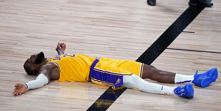 لیگ بسکتبال NBA| شکست مدعیان در بازی اول/غول و پادشاه ناکام بودند+عکس