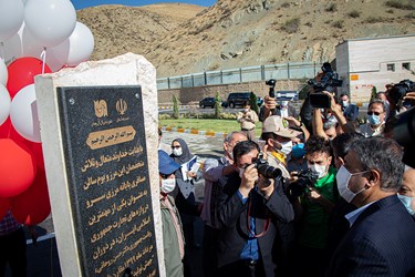 آئین افتتاح سالن مسافری پایانه مرزی سرو توسط وزیر راه و شهرسازی