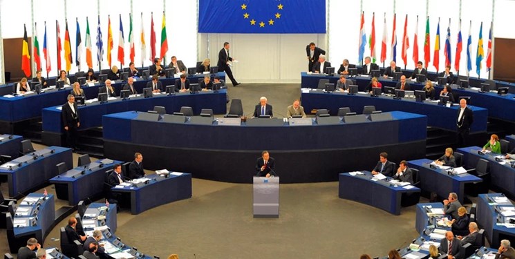 رویترز: اتحادیه اروپا 31 مقام ارشد دولت بلاروس را تحریم می‌کند