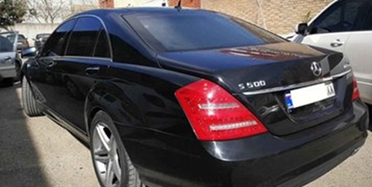 کشف بنز S500 قاچاق در بستک