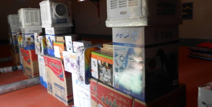 110 فقره جهیزیه به نوعروسان کمیته امداد کهگیلویه اهدا شد