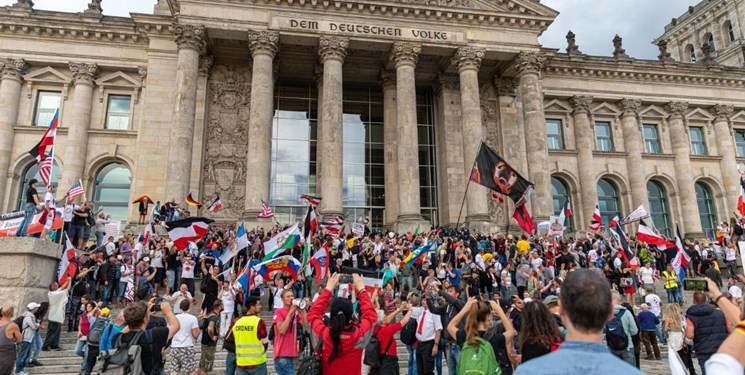 تظاهرات در جنوب آلمان در اعتراض به محدودیت‌های کرونایی