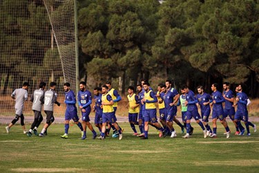 گزارش تصویری از تمرینات تیم فوتبال استقلال زیر نظر فکری