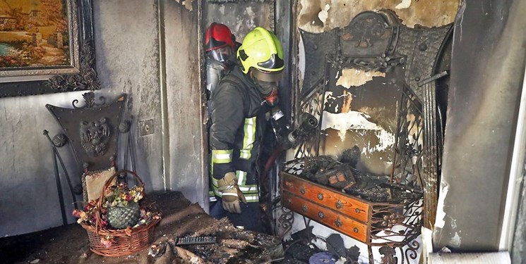 نجات ۴ شهروند از میان دود و آتش در الهیه مشهد