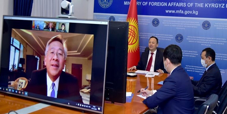 رایزنی مقامات قرقیزستان و آمریکا؛ اوضاع سیاسی محور گفت‌وگو