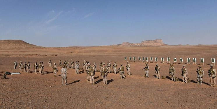 تمرینات مشترک عربستان و آمریکا در منطقه شمالی عربستان