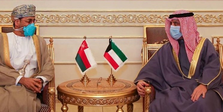 سفر وزیر خارجه عمان به کویت پیش از اجلاس شورای همکاری