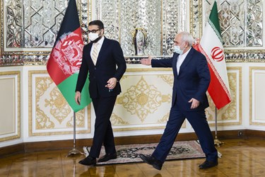 دیدار حمدالله محب مشاور امنیت ملی رئیس جمهور افغانستان با محمدجواد ظریف وزیر امور خارجه