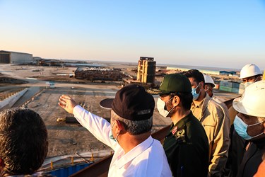 حضور سردار محمد بر روی عرشه نفتکش اقیانوس پیمای افراماکس